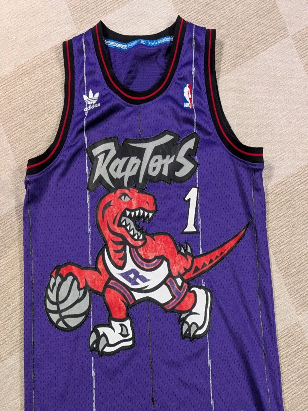 Adidas raptors jersey